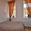 4-bedroom Sankt-Peterburg Tsentralnyy rayon with kitchen for 5 persons